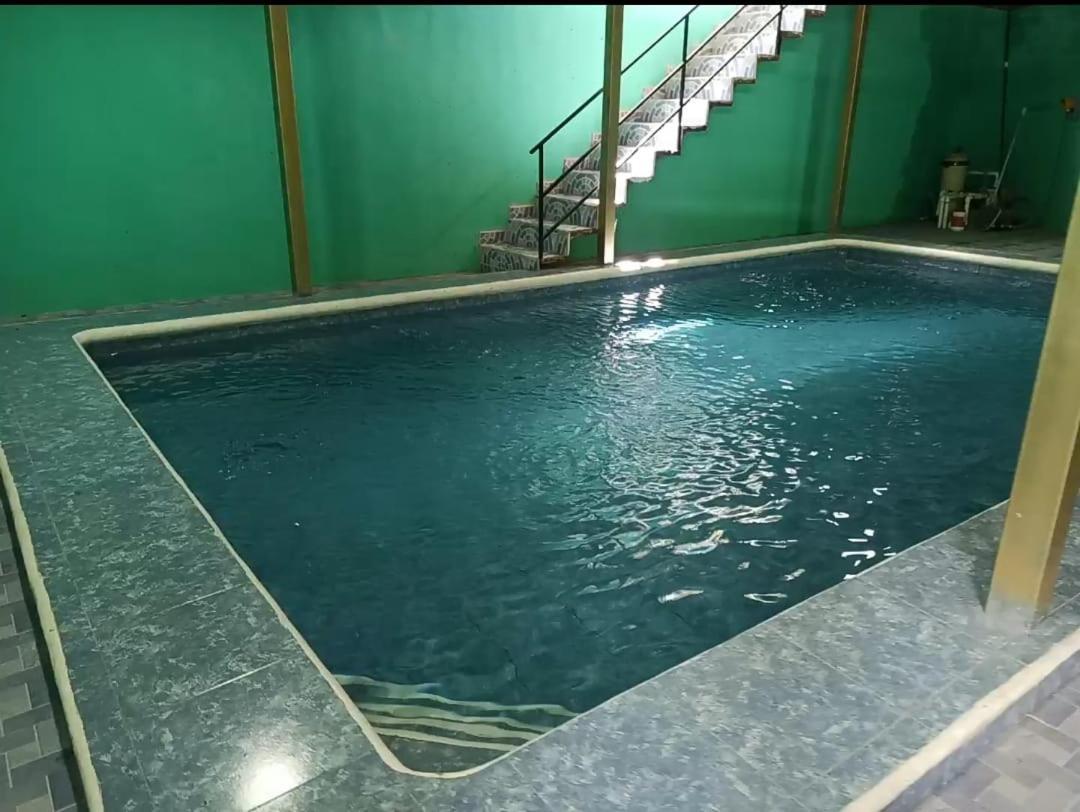 Auto Comalapa Apartahotel *